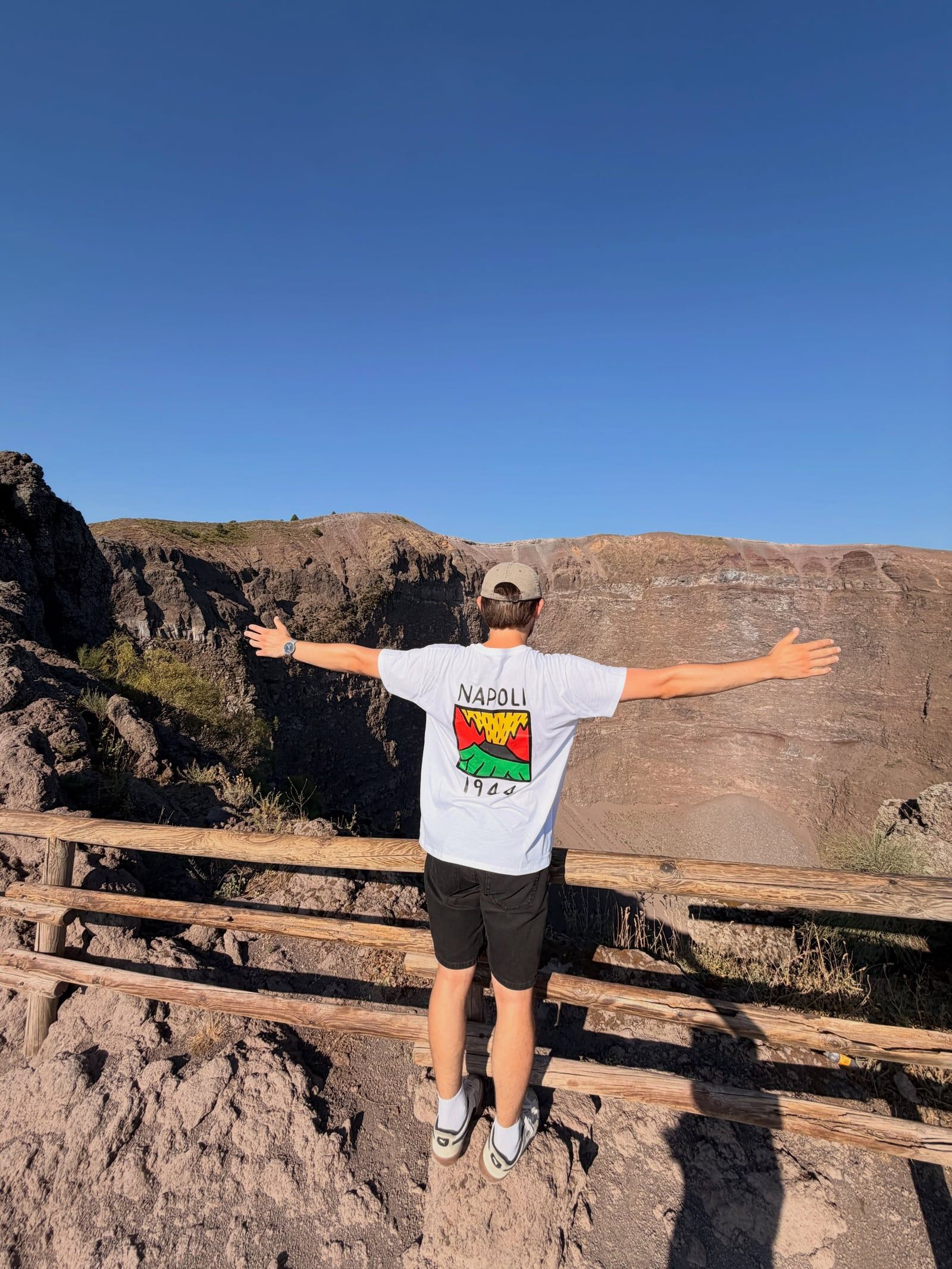 Mount Vesuvius tour visitor photo